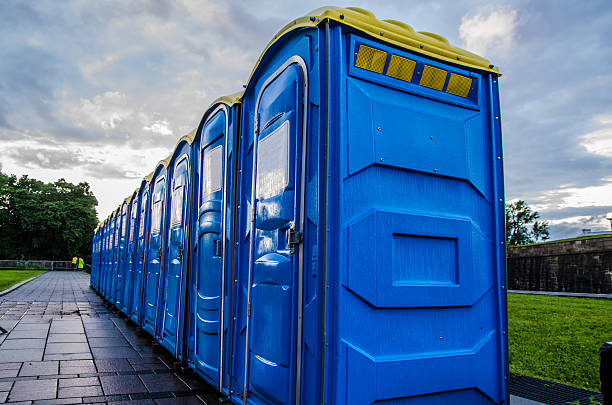 Best Porta potty delivery and setup  in Thayer, MO